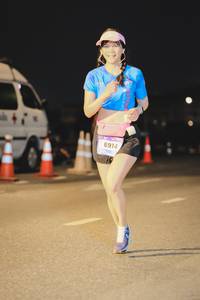 BIB: 6914
                            <button type="button" onclick="openModal(3398525)" class="btn btn-primary btn-sm float-right btn-popup" data-toggle="modal" data-target=".modal-high-quality">
                        <i class="fas fa-shopping-cart"></i> Add to Cart
                    </button>
                                            <button type="button" onclick="isThisMe(3398525, true)" class="btn btn-success btn-sm float-right btn-popup btn-isme hidden" data-toggle="tooltip" data-placement="bottom" title="นี่คือรูปของคุณใช่ไหม คลิกที่นี่เพื่อเอาเข้าอัลบั้ม">
                        <i class="fas fa-plus"></i> Add to album
                    </button>
                    <button type="button" onclick="isThisMe(3398525, false)" class="btn btn-warning btn-sm float-right btn-popup btn-isnotme hidden">
                        <i class="fas fa-ban"></i> Remove from album
                    </button>